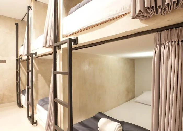 Hostel Sasi *
